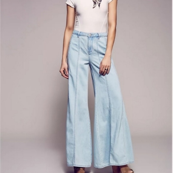 Free People Gilmore Landon Wideleg Jeans - Picture 11 of 12